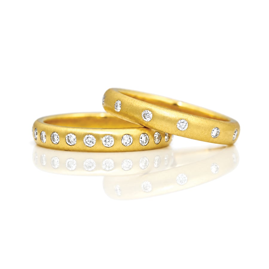 David Ashton jewellery modern gold and diamond eternity ring