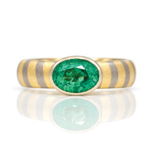 Modern emerald ring