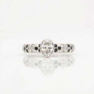 luxury engagement ring bespoke London platinum diamond Davuid Ashton