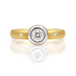Diamond rub-over set Platinum & yellow gold ring