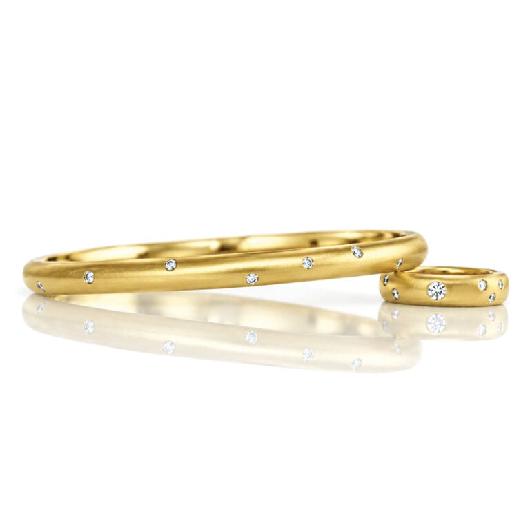 18ct yellow gold 5mm wide handmade