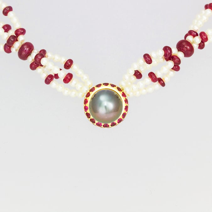 Tahitian pearl and ruby necklace. bespoke fine modern jewellery UK