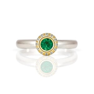 Modern emerald and diamond ring gold and Platinum David Ashton 0951 Modern fine jewellery handmade in London