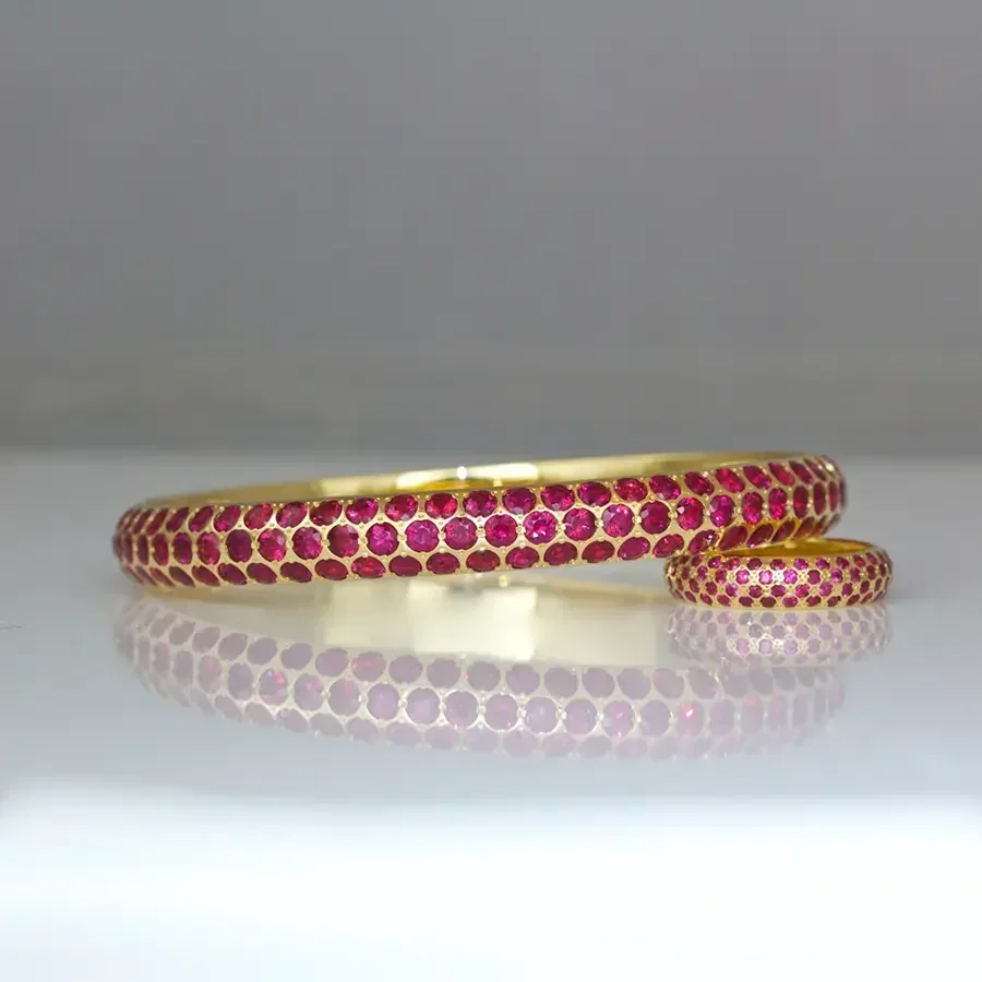 flush set ruby solid gold hinged bangle David Ashton jewellery handmade in London bespoke