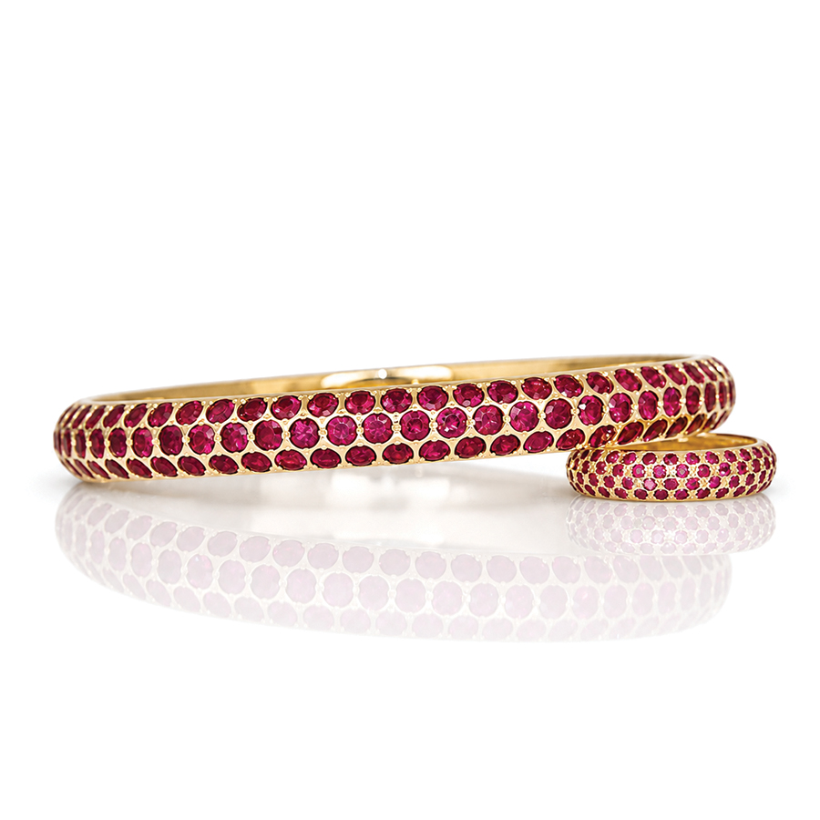 perfect Burmese rubies set in 18ct gold bangle