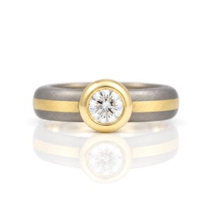 Modern natural diamond solitaire with striped band 0822