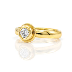 Classic modern rub-over set diamond engagement ring in yellow gold 0698