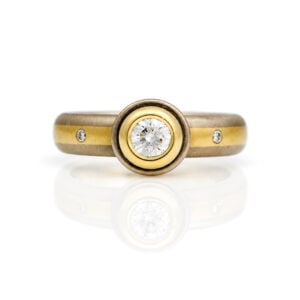 center stripe gold ring with solitaire diamond 0742