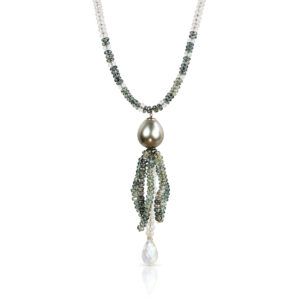 Natural sapphire tahitian pearl necklace David Ashton
