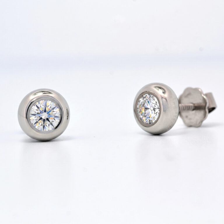 Platinum and diamond ear-studs 0.45ct