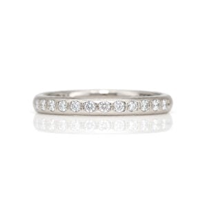 elegant diamond set ring 0911