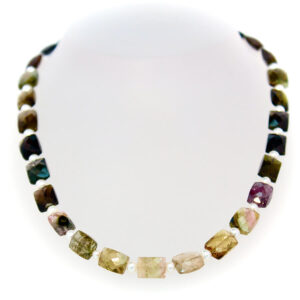 Tourmaline and white pearl necklace